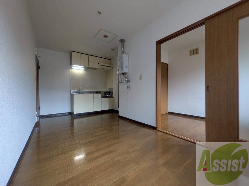 居室・リビング　明るいお部屋は気持ちよく過ごせそうですね。