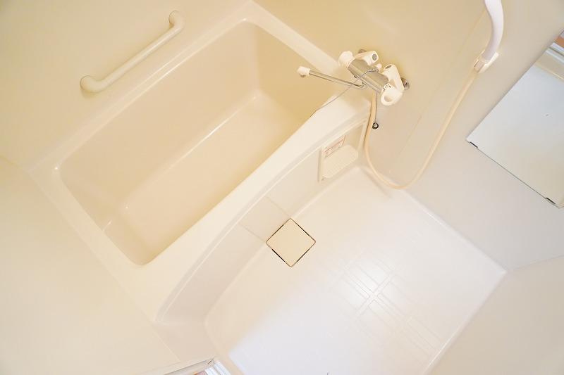 バス・シャワールーム　浴室