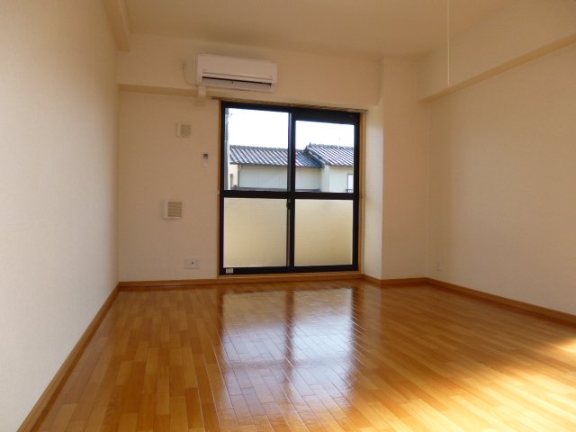 居室・リビング　洋室