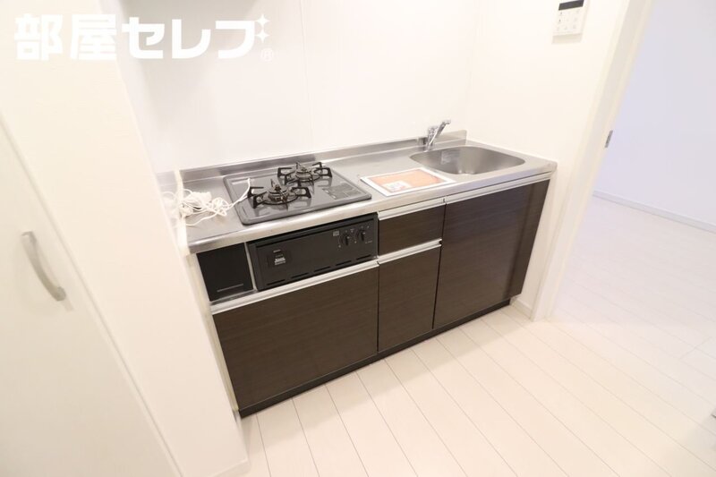 キッチン　モデルルーム写真参照