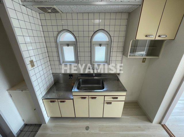 キッチン　※同間取りの別の階のお部屋の画像です※現況を優先します