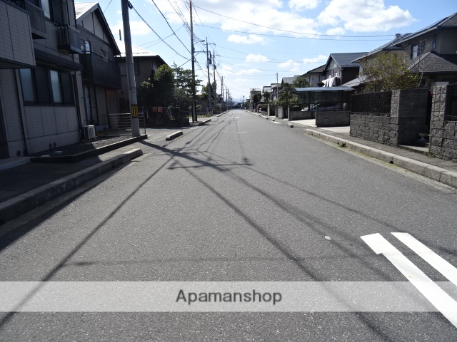 その他　前面道路（その他）まで0m