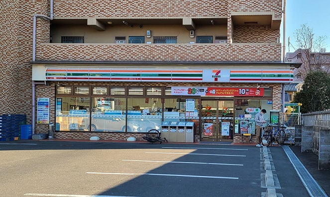 コンビニ　セブンイレブン仙台河原町店（コンビニ）（コンビニ）まで308m