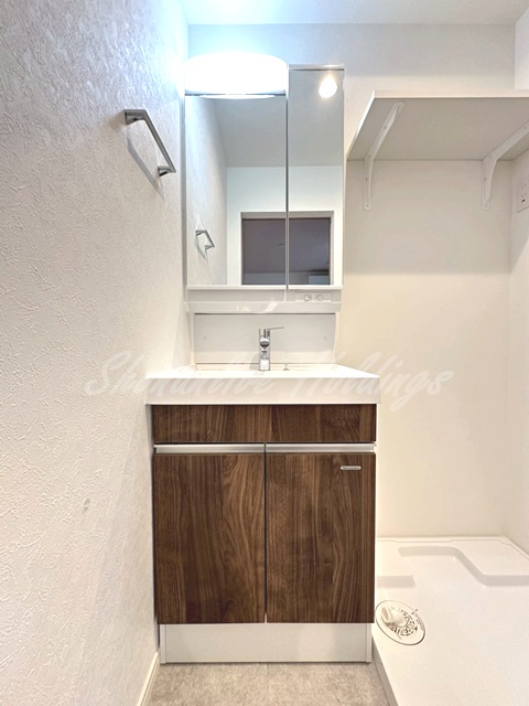 洗面設備　人気の独立洗面♪