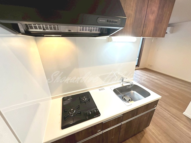 キッチン　収納充実のうれしい2口コンロ♪