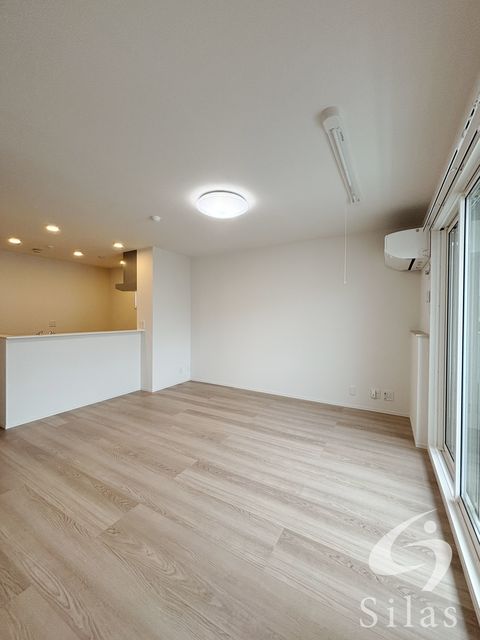 居室・リビング　同仕様