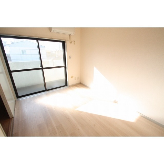 居室・リビング　洋室６帖