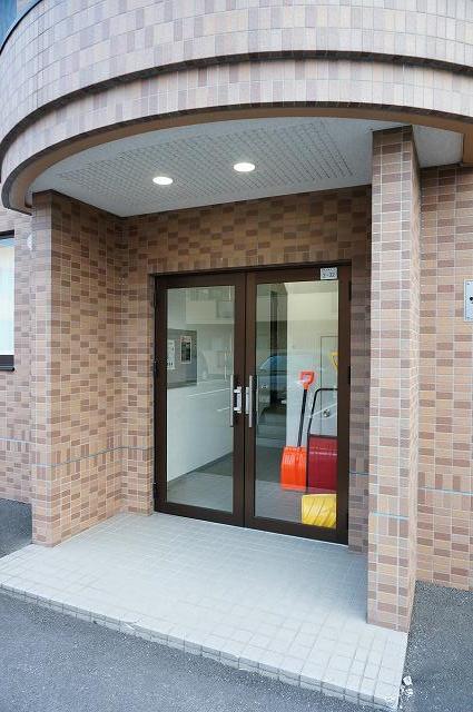 エントランス　エントランス