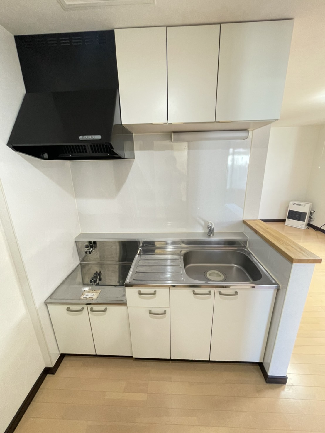 キッチン　他号室のお写真です。参考にご覧ください。