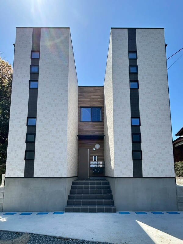 建物外観　外観は落ち着いています