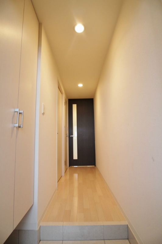 玄関　玄関　※別号室参考写真
