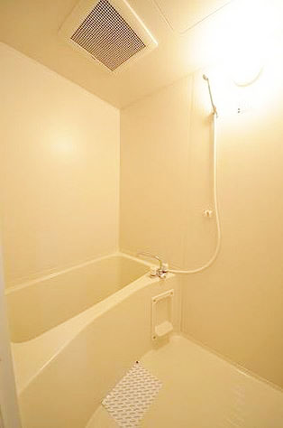 バス・シャワールーム　★広々バスルーム★