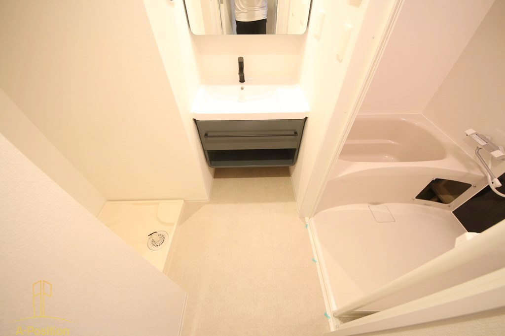 洗面設備　セレニテ本町東リアン