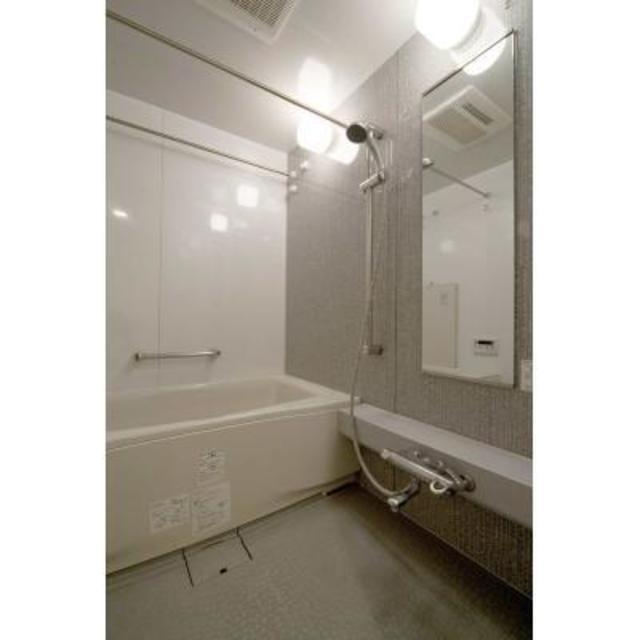 バス・シャワールーム　※写真は同タイプ住戸です。