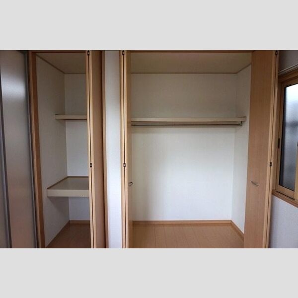 収納　ウォークインクローゼット