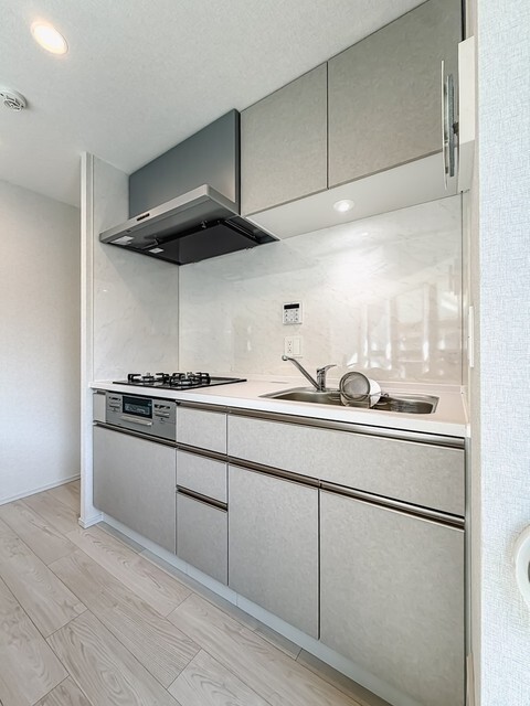 キッチン　※写真は同タイプ住戸です。