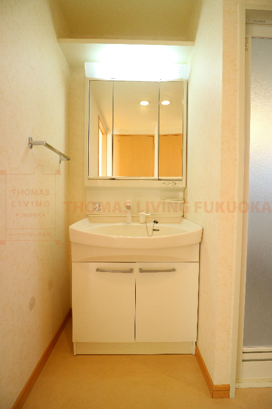 洗面設備　洗面化粧台