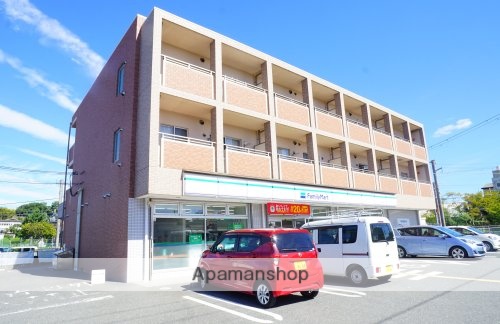 コンビニ　ファミリーマート　奈良法蓮店（コンビニ）まで558m