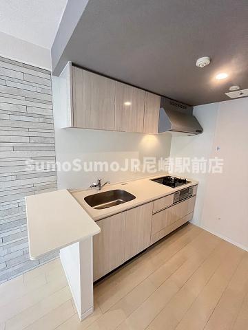 キッチン　コンパクトなキッチンで掃除もラクラク