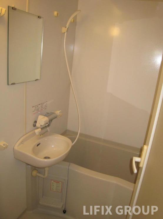 バス・シャワールーム　風呂