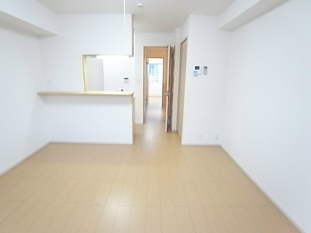 居室・リビング　同一物件別部屋写真