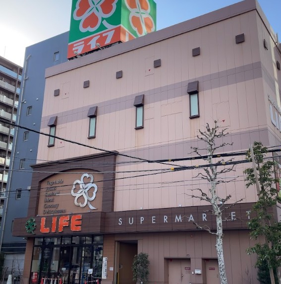 スーパー　ライフ神田和泉町店（スーパー）まで165m