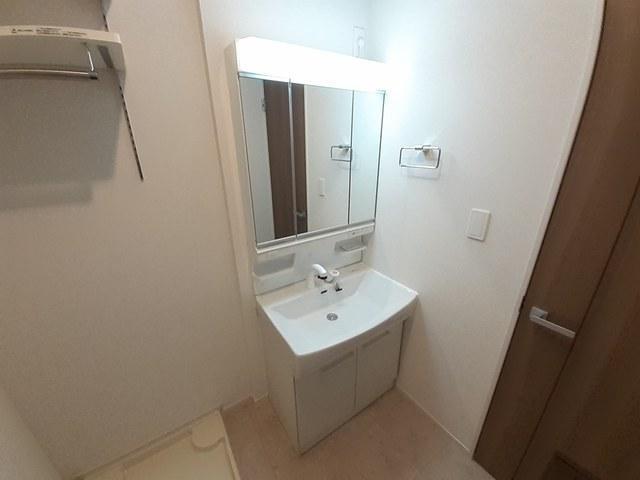 洗面設備　洗面所