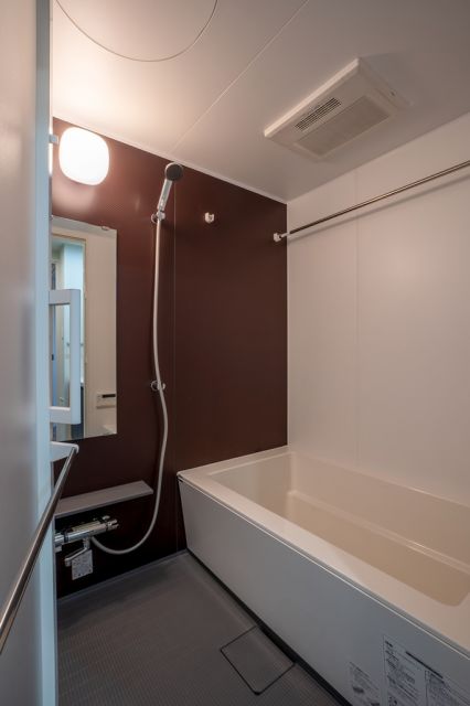 バス・シャワールーム