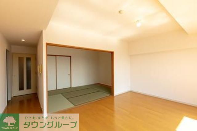 居室・リビング　※写真は同タイプ住戸です。