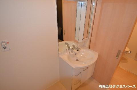 洗面設備　洗髪洗面化粧台