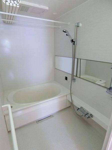バス・シャワールーム　風呂