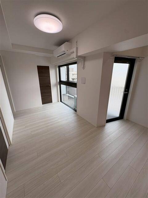 居室・リビング　エアコン付き