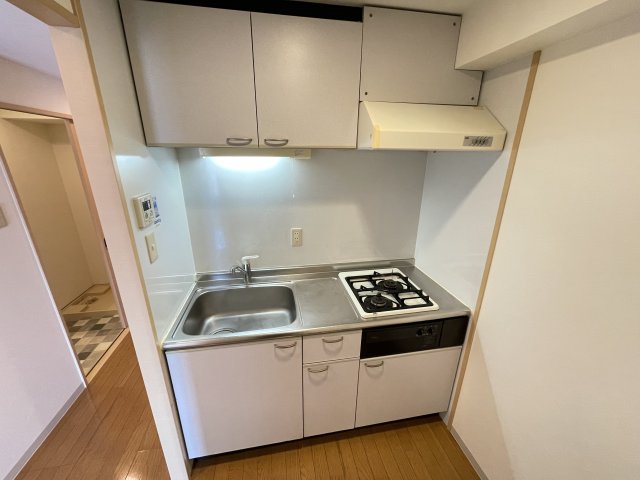 キッチン　収納豊富で使い勝手の良いキッチンです♪