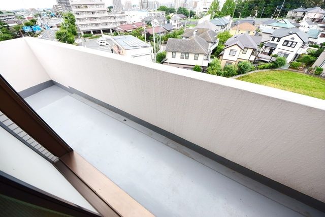 バルコニー　★お天気のは外に干しましょう★