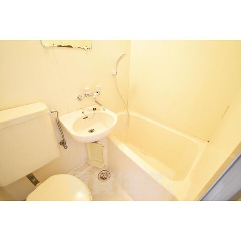 バス・シャワールーム　バス