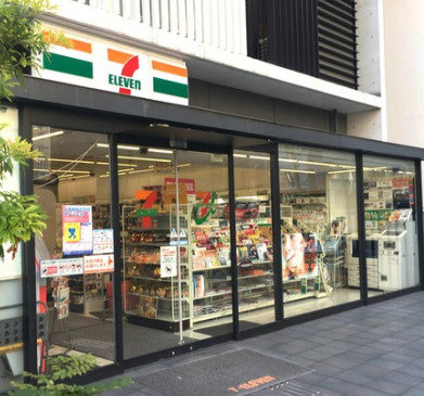 コンビニ　セブンイレブン 大阪平野町3丁目店（コンビニ）まで292m