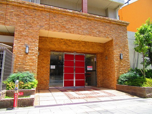 エントランス　綺麗なエントランス