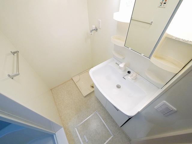 洗面設備　洗面所です