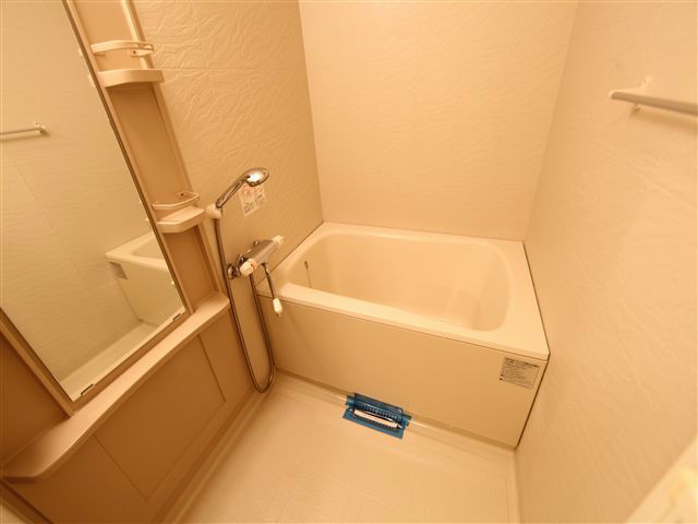 バス・シャワールーム　バスルーム　浴室暖房乾燥機付き