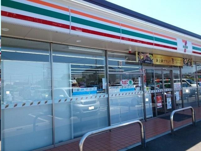 コンビニ　セブン-イレブン 高崎上滝町店（コンビニ）まで900m