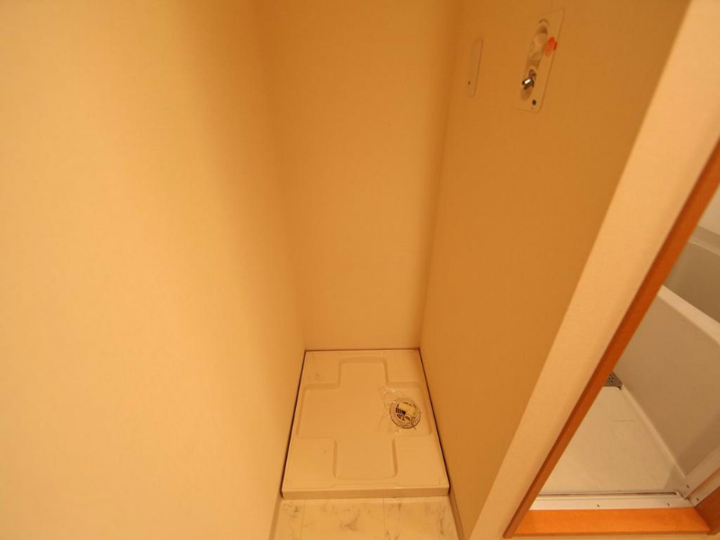 その他設備　室内洗濯機置き場完備