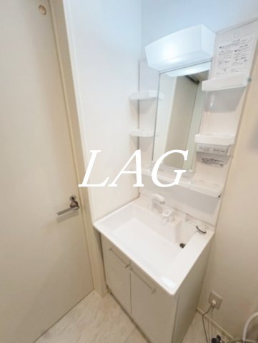 洗面設備　洗面台です。