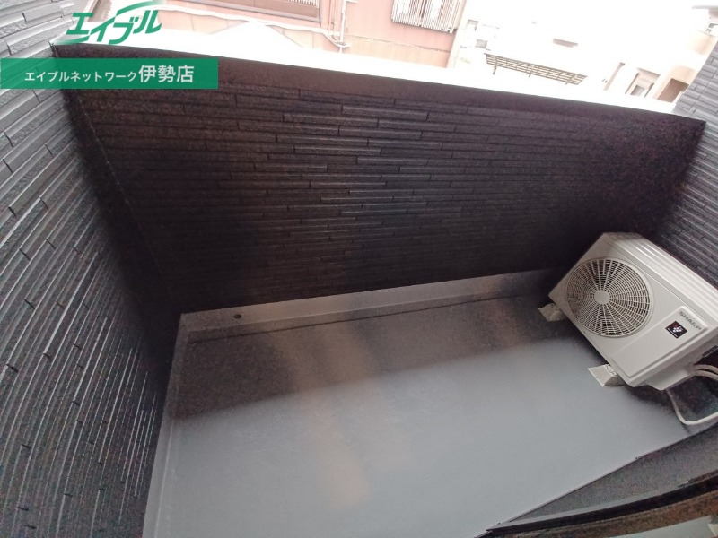 バルコニー　同型参考写真