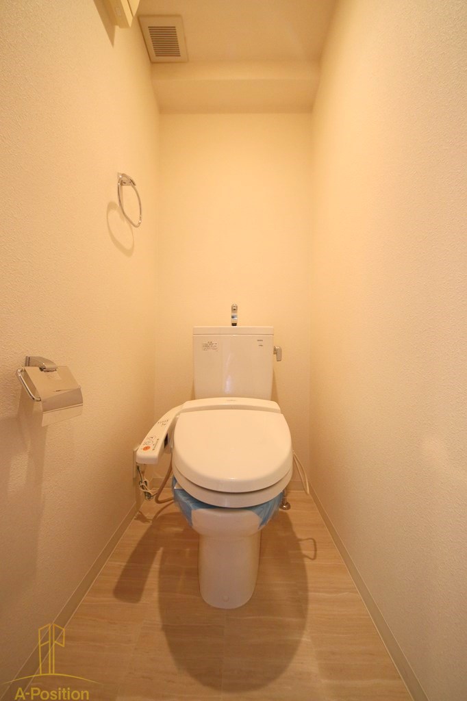 トイレ　アスヴェル心斎橋東II