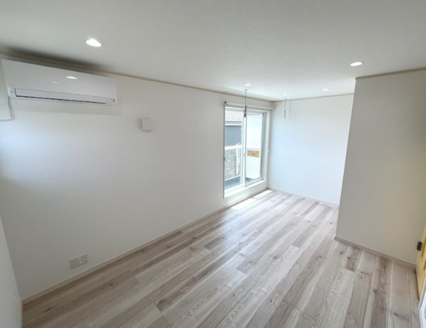 居室・リビング　ハーミットクラブハウス新子安ＩＩＩ