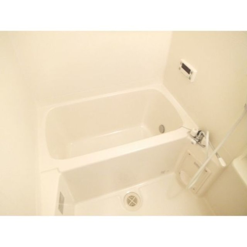 バス・シャワールーム　図面と現状に相違がある場合には現状を優先