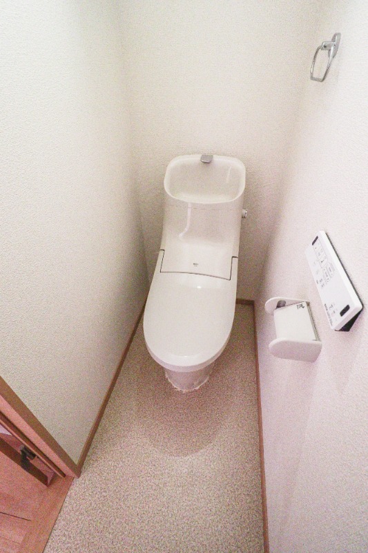 トイレ　図面と現状に相違がある場合には現状を優先