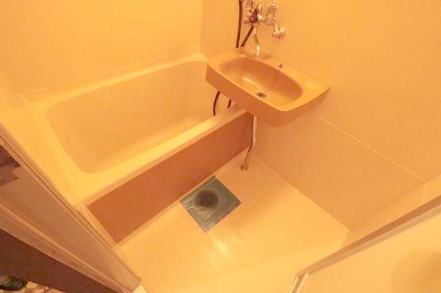 バス・シャワールーム　浴室♪