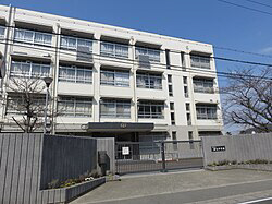 中学校　増位中学校（中学校）まで1223m