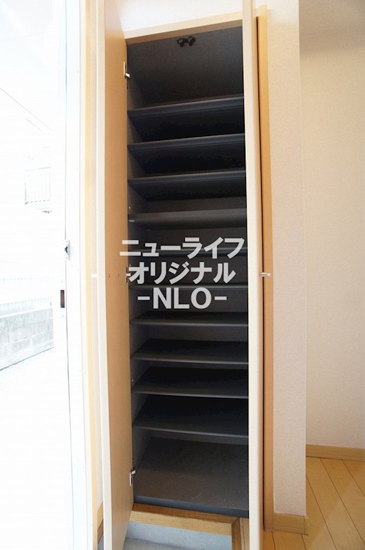 その他　天井まで高さのある大容量シューズボックス☆